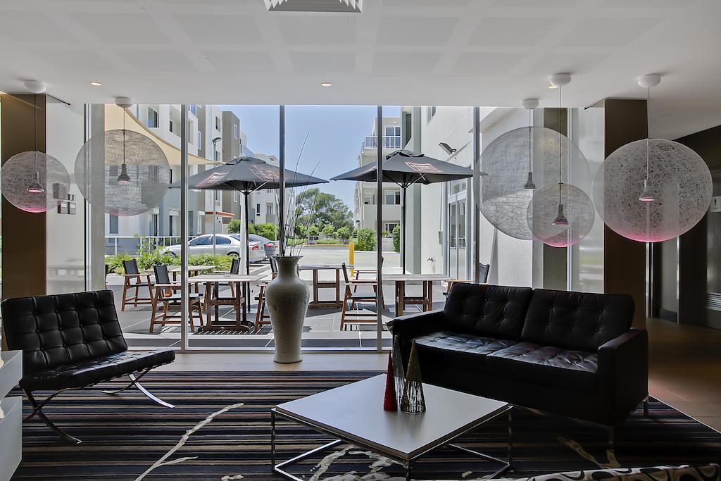 Quality Suites Pioneer Sands Вуллонгонг Экстерьер фото