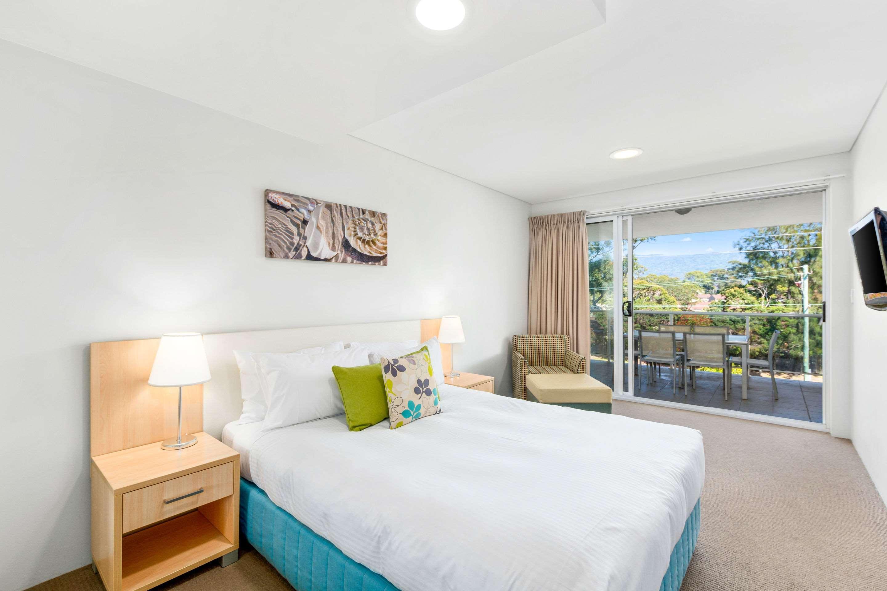 Quality Suites Pioneer Sands Вуллонгонг Экстерьер фото